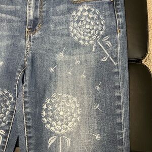 Upcycled DKNY Painted Stenciled Dandelion Women's Jeans OOAK